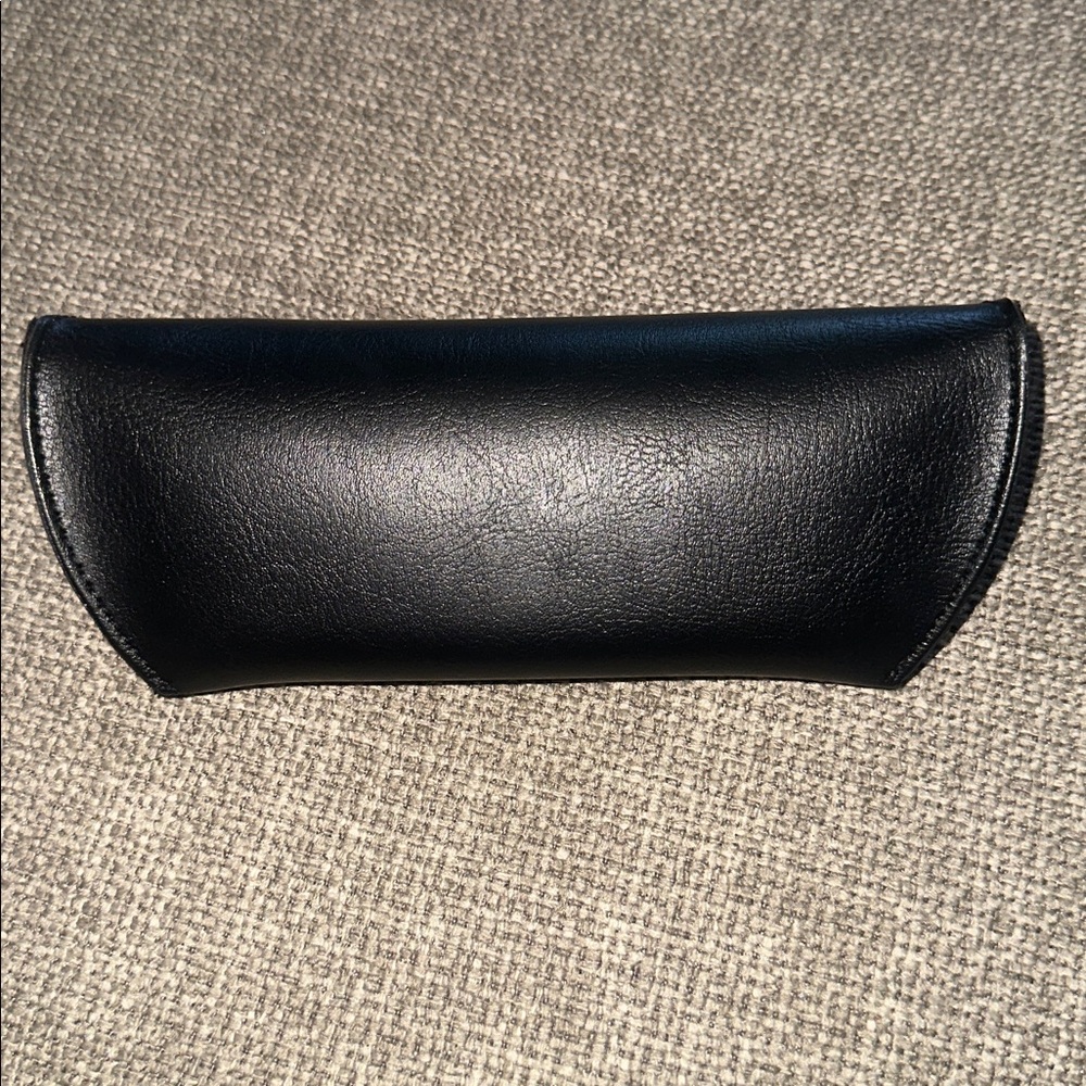 Diff Eyeglass Case - Picture 2 of 3